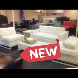 Brand New - Miami 7 piece outdoor Set - Brand New!!