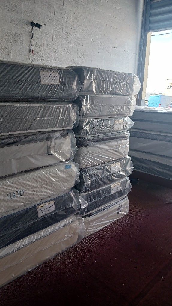 🏡🛌MATTRESSES COLCHONES AVAILABLES ALL STYLES AND SIZES LOW PRICES 🏡 🛌