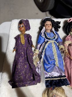 Vintage Porcelain Collector Dolls Lot