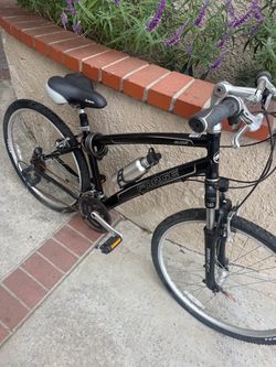 Forge Sejour Hybrid Bike 26”