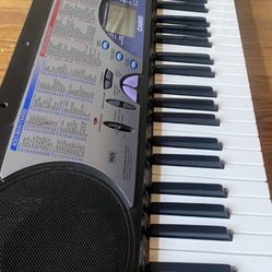CASIO PIANO KEYBOARD 
