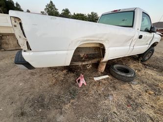 Parting Out Chevy Silverado GMC Sierra