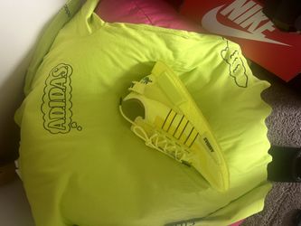 Shoes And T Shirt
