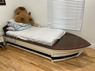 Boat Bed