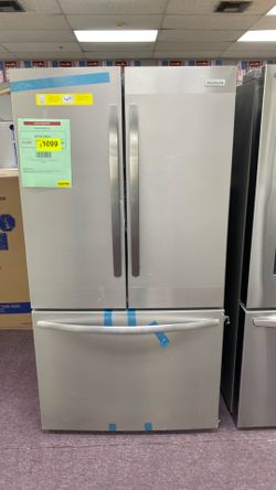 Frigidaire Standard-Depth 28.8-cu ft 3 -Door 36-in Wide with Ice Maker ( Smudge-Proof Stainless Steel) ENERGY STAR Certified