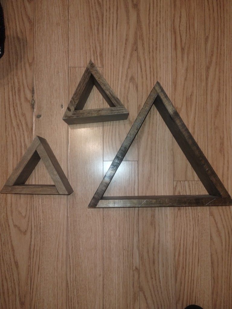 Triangle Shelves