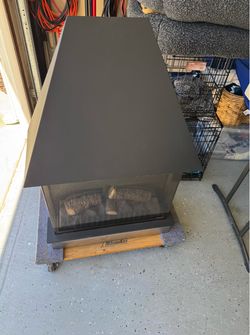 Dimplex Electric Wall-Mounted Fireplace EWM SS BLK W/ Hood. Good Working Condition