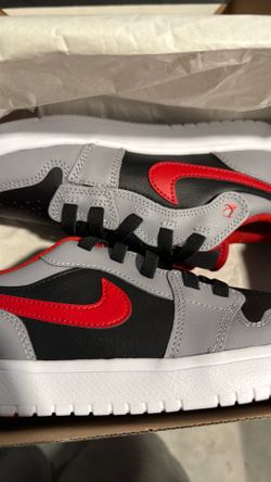 Jordan ones low ALT