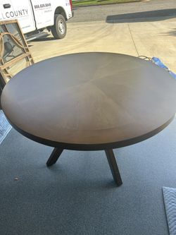 Round Dining Table