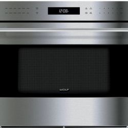 Wolf 30" E Series Transitional Built-In Single Electric Wall Oven - SO30TE/S/TH
