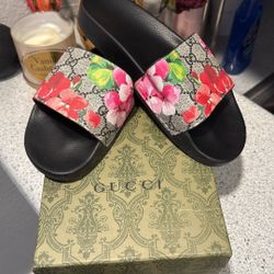 Gucci Slides