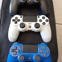 Ps4 Controllers excellent condition $25 each firm price