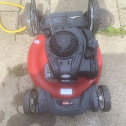 TORO 21 Inch Lawn Mower 3 Yrs Old Runs New 