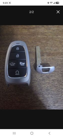 NEW, OEM - 2023 Hyundai Santa Cruz key fob
