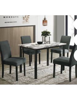 Dining table set