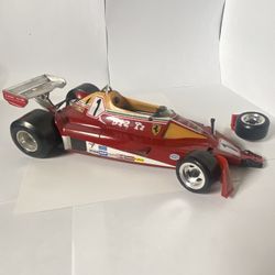 Ferrari 312 T2 1/14 Die Cast 