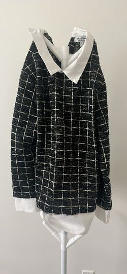 Blouse sweater