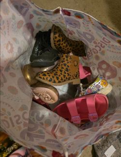 Selling Girls Size 10T shoes
