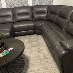 Leather Sectional/Recliner