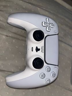 PlayStation 5 controller