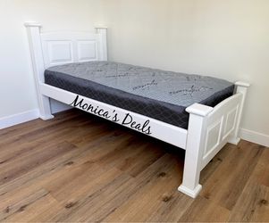 Twin Solid Wood Bed With Mattress $400
