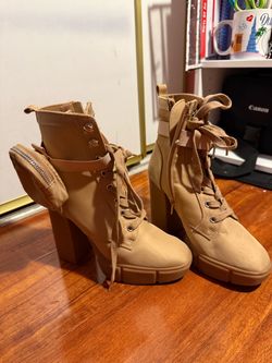 Steve Madden combate platform boots