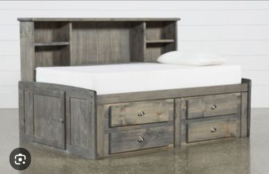 Bed with mattress full size