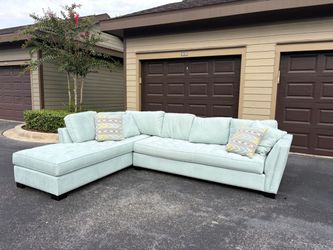Cindy Crawford Home Sofa