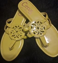 Sandals 👡
