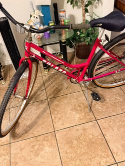 Roland City Lite Red Cruiser Bicycle