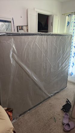 Queen Size Frame