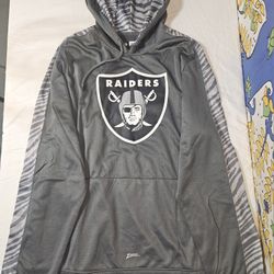 NWOT Mens XXL NFL Raiders Hoodie