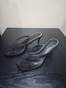 Black Venus Strapless Heels
