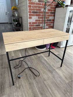 Office desk writing table computer like new oak