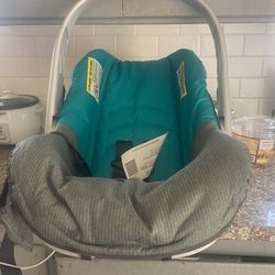 Infant Car Seat NEW