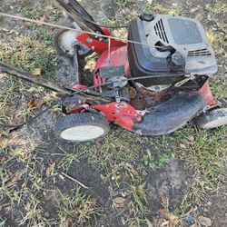 Snapper Self-propelled Mower