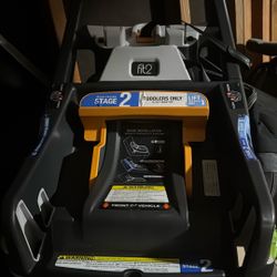 Chicco Fit2 Infant Car Seat 