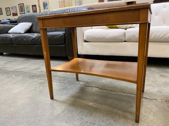 Vintage Mid-Century Modern Rectangle Side Table with Pull Out Shelf