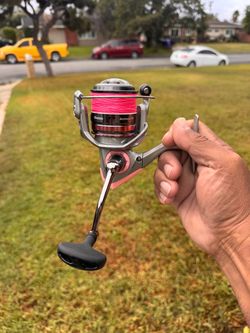 Okuma Avenger AV-4000B-Pink Fishing Reel