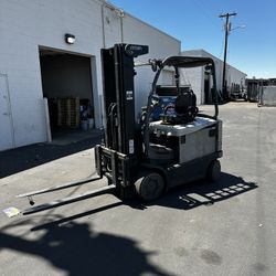 Crown Electric Forklift