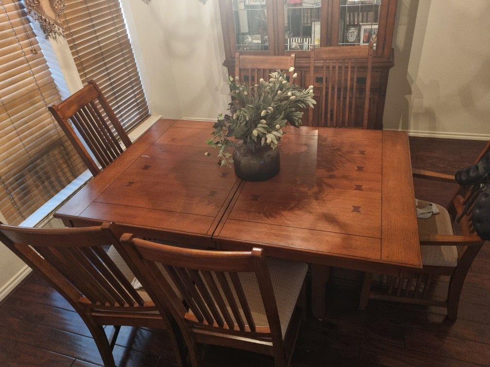 Dining Table Set,6 Chairs