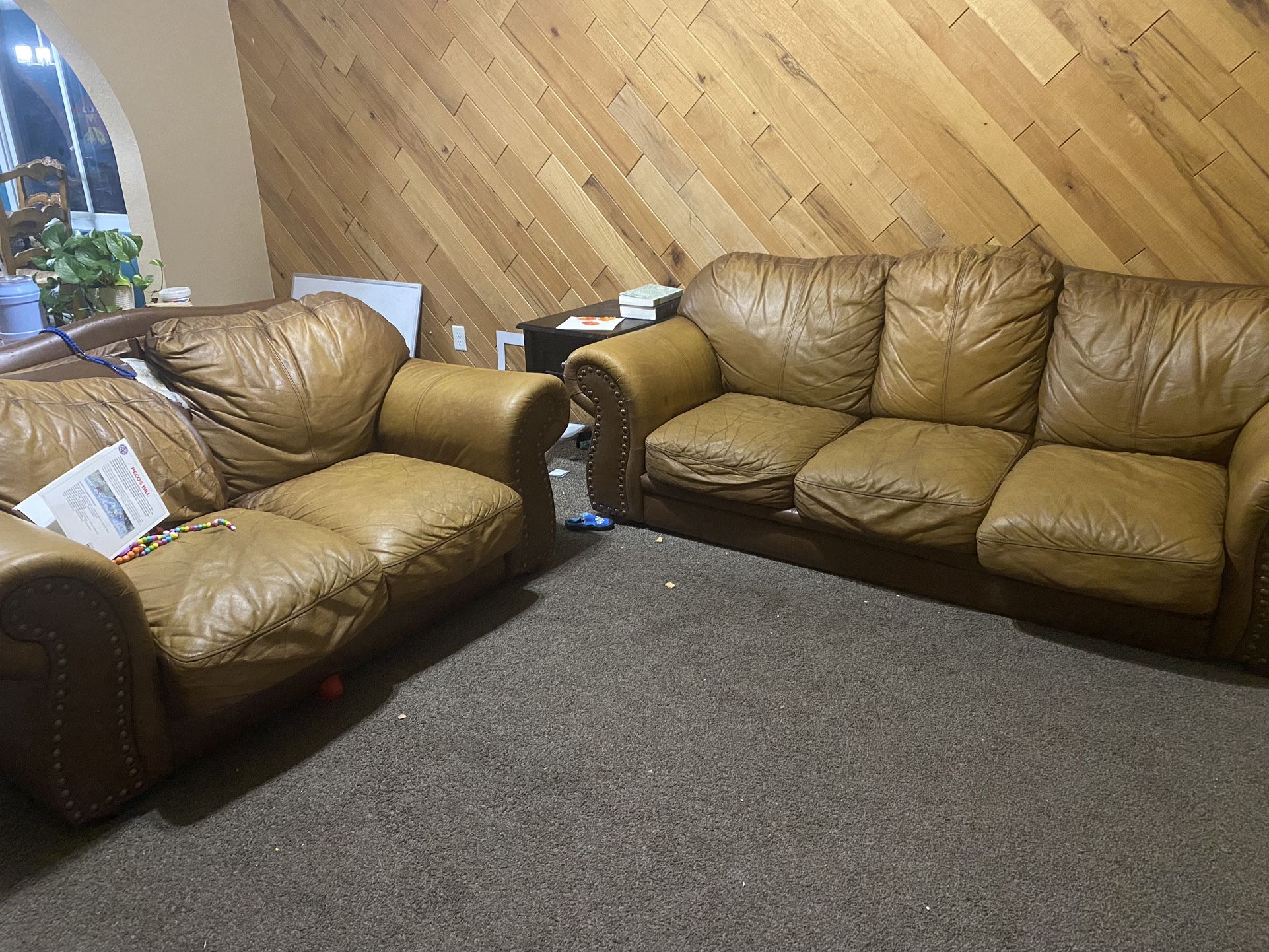 Free Leather Couches for Sale in Mesa, AZ OfferUp