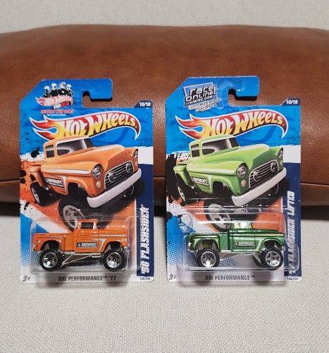Hot Wheels Chevy '56 Flashsider Lifted 4x4 Pickup Truck 1:64 New 2011.