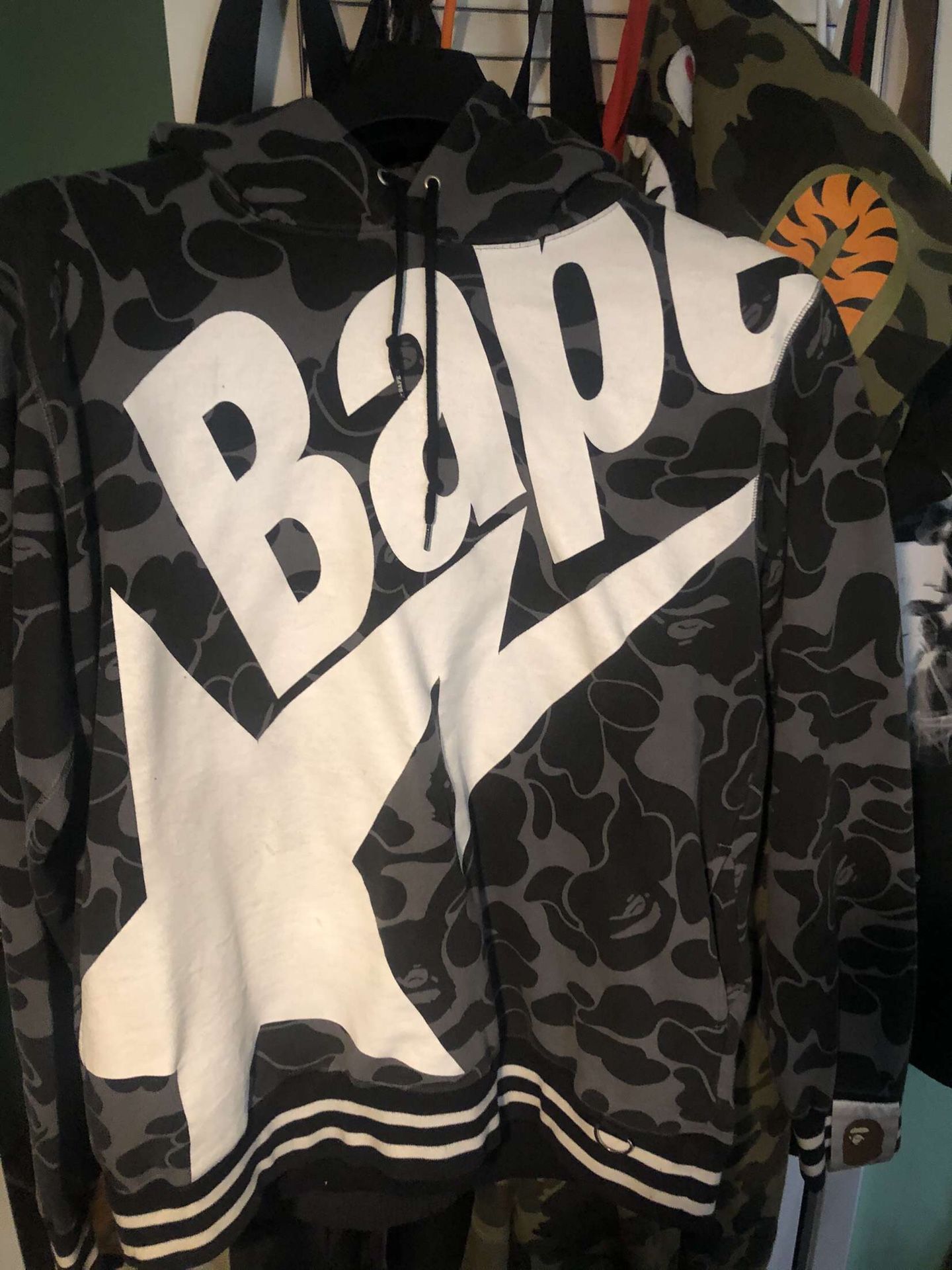 Bape “big sta” pullover hoodie