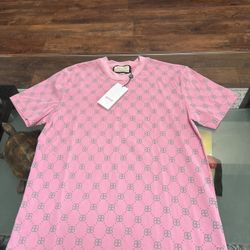 Women’s Pink T Shirt 👚 