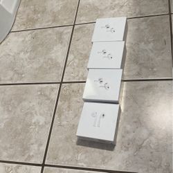 AirPods Pro (2nd generation) with MagSafe Case (USB‑C