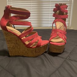 Brand New Show Dazzle Wedges 6.5