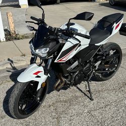 Kawasaki 2023  Z 400 $5.800 