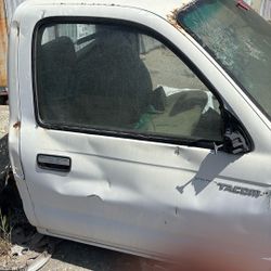 Passenger Door Window