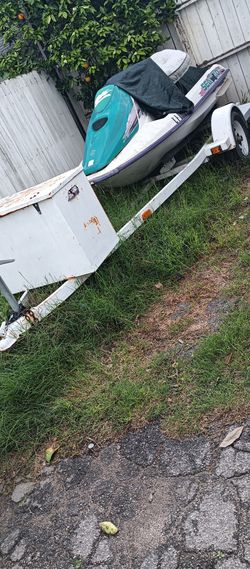 Trailer Con Jet ski Free X $ 500